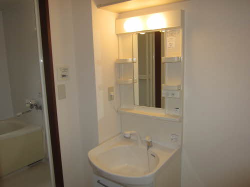 恋路ガーデンプレイス　Ｅ棟 E0201号-3