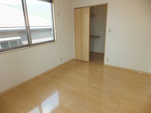 メゾンスカイヒルズ　Ｃ棟 C0202号-9