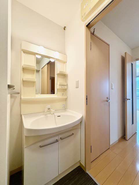 メゾンスカイヒルズ　Ｈ棟 H0214号-4