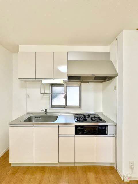 メゾンスカイヒルズ　Ｐ棟 P0125号-3