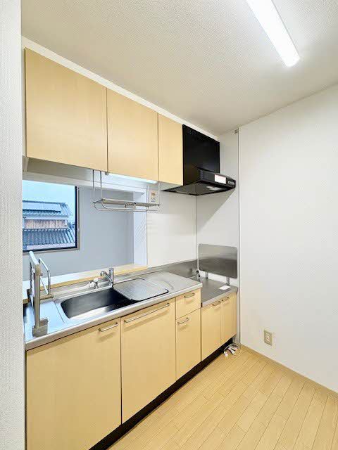 メゾンポラリス A0202号-2