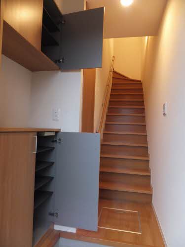 メゾン グリーンガーネット A0202号-2