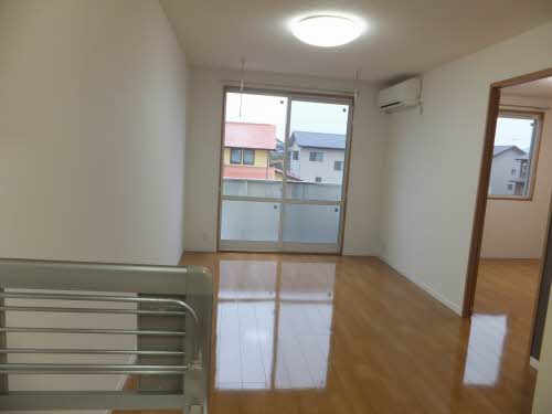 メゾン グリーンガーネット A0202号-9