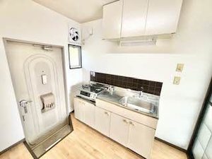 ガーデンハイツ関山 A0103号-3