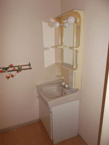 メゾンコリーヌ A0201号-10