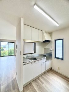 リッシュいずみ A0202号-3