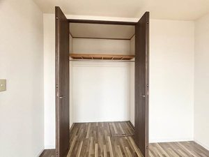 ヴィラ グリシーヌ B棟 B0102号-11