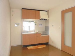 シャーメゾン伊倉東 A0101号-2