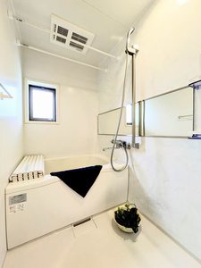 クリスタルシティー ’T A0202号-5