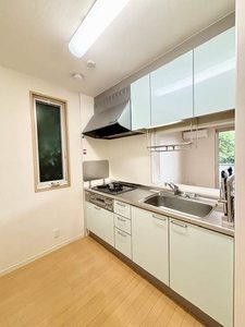 シャーメゾンクワトロ A0201号-3