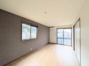 シャーメゾン湯布田 A0101号-2