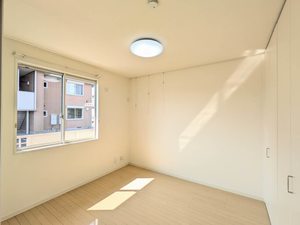 シャーメゾントゥモロー B棟 B0101号-4