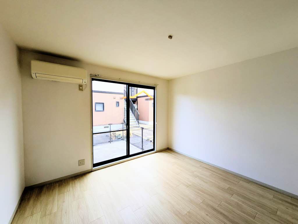 グリシーヌ B棟 B0101号-2