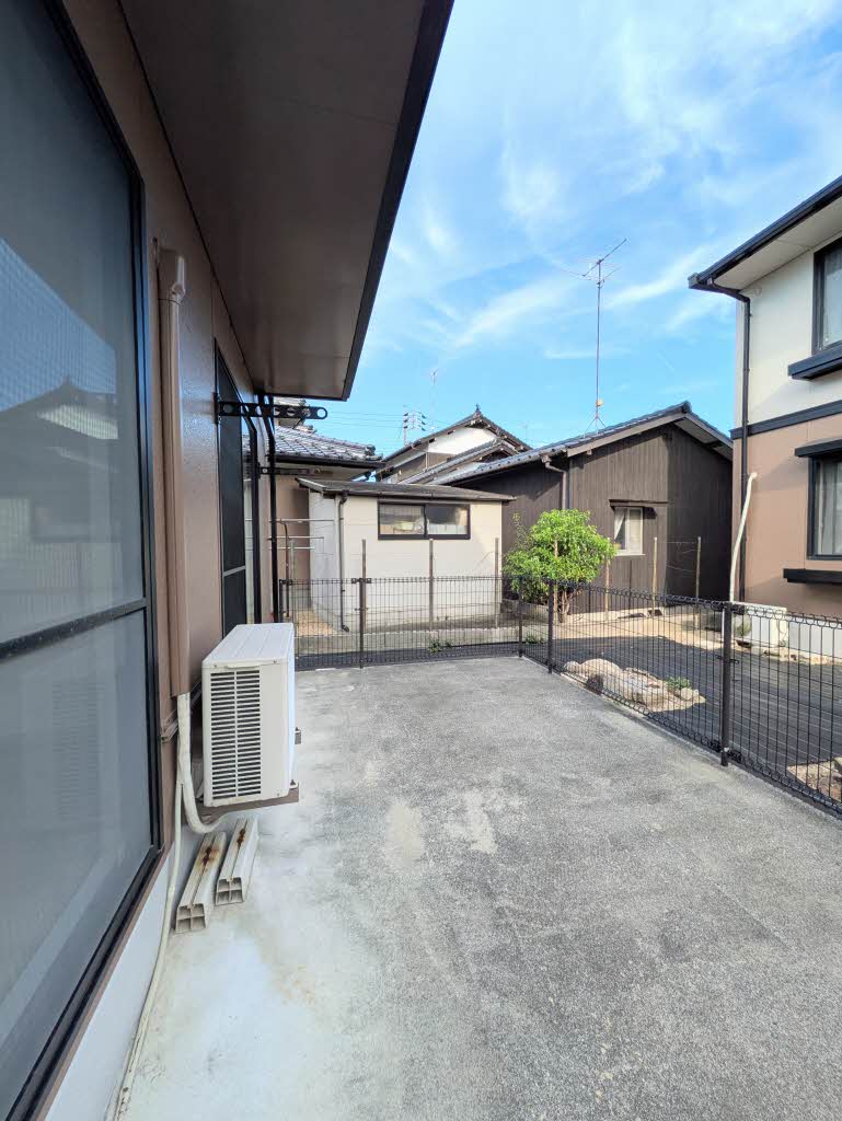 グリシーヌ B棟 B0101号-12