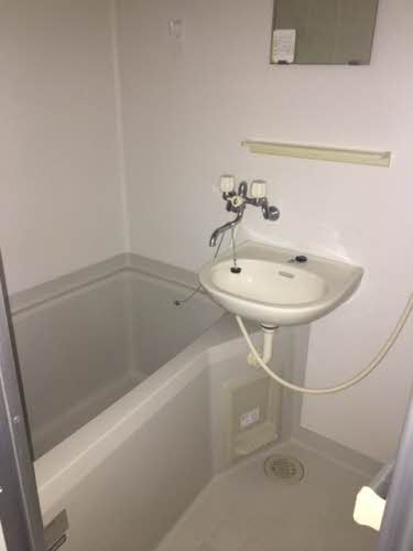 メゾングレイス A0205号-4