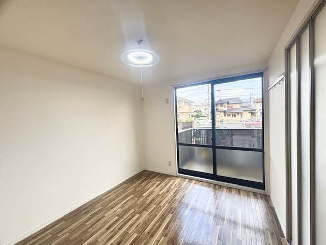 ヴィラ グリシーヌ B棟 B0102号-9