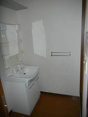 アンソレイユ Ⅱ棟 B0101号-3