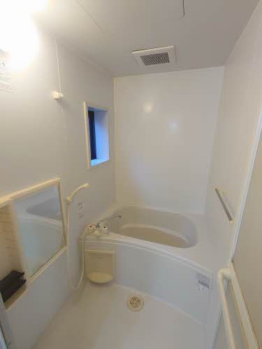 シャーメゾントルペ A0101号-3