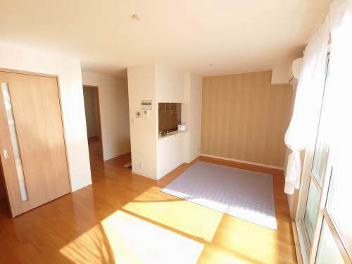 シャーメゾン ダンディライオン E棟 A0202号-2