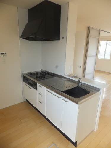 シャーメゾン稗田 A0102号-8