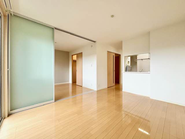 シャーメゾンクワトロ A0201号-2