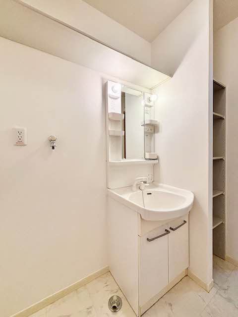 シャーメゾンクワトロ A0201号-5