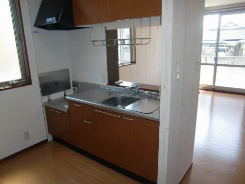 シャーメゾン岩鼻 A0102号-3