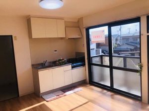 ドムス・ヒルズ D館 D0203号-3