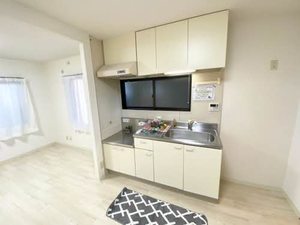 ドムス・ヒルズ　Ｆ館 F102号-4