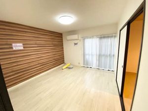 ドムス・ヒルズ　Ｆ館 F102号-14