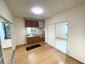 ジュネスタウン C棟 C0203号-2