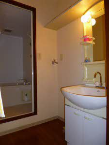 パティオ　３棟 B0202号-7