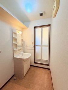 バリュージュ　バオバブ　Ａ棟 A0202号-8