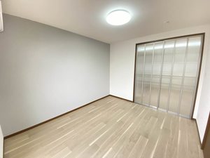 レシェンテ D棟 D0202号-4