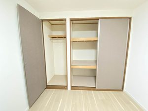 レシェンテ D棟 D0202号-6