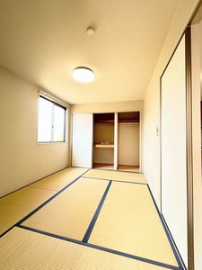 ファミール牟礼 102号-10