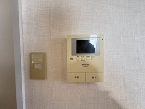 ルエスト　Ｂ棟 B0201号-13