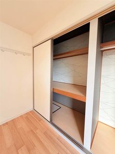 サン・バリュージュ C棟 C0102号-13