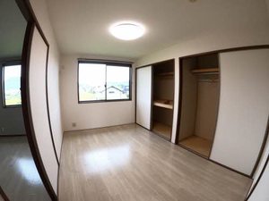 クレール高松 202号-5