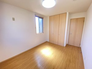 ロイヤル フェルティ F棟 F0101号-4