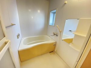 ハピネス　Ｂ棟 B0102号-7