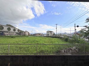 パインテイル B棟 B0102号-12