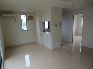 パインテイル D棟 D0102号-10