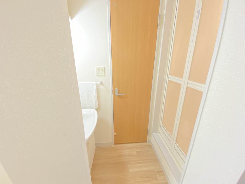 ファミール2002 302号-8