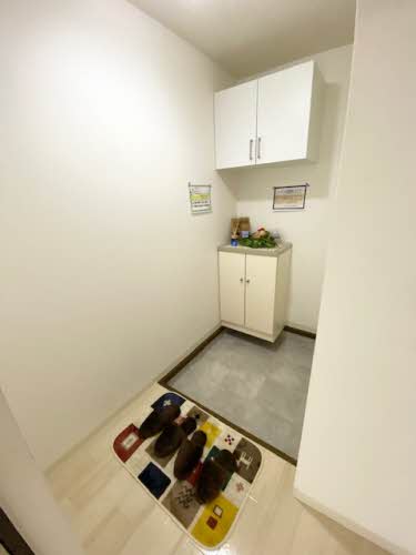 ドムス・ヒルズ　Ｆ館 F102号-8