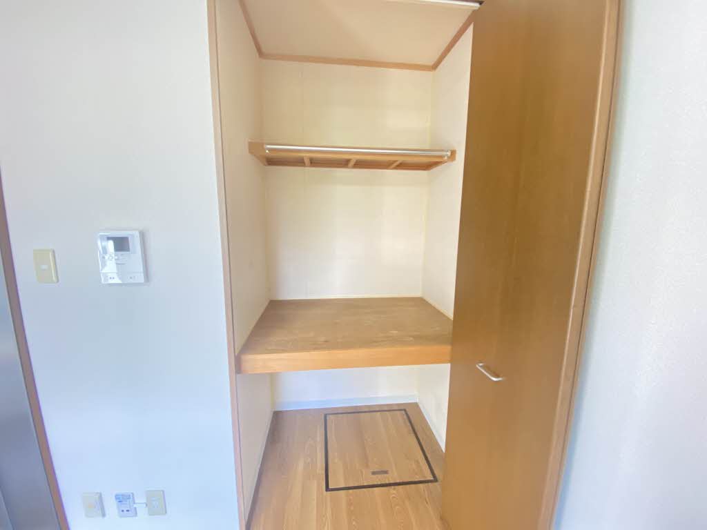 ディアス中塚　Ｂ棟 B0105号-4