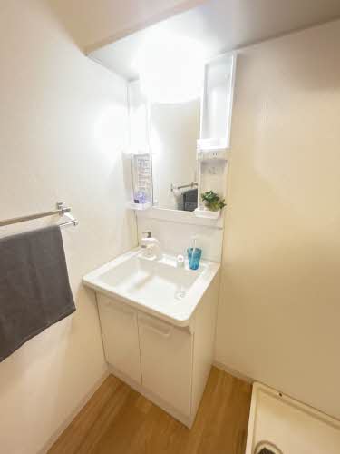 ラ・カーナ　Ｂ棟 B102号-8