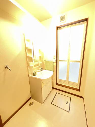 ウッディコート成美　Ｂ棟 B0102号-11