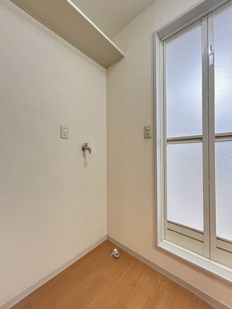 ファミール牟礼 102号-4