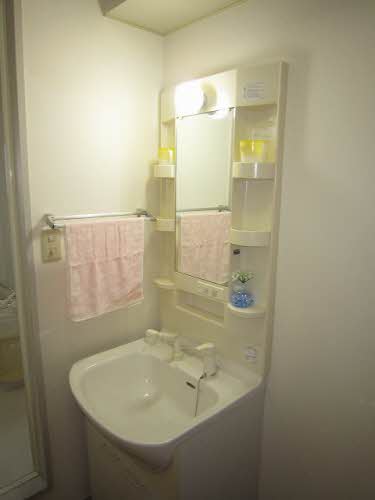 サン・バリュージュ　Ｃ棟 C0102号-3